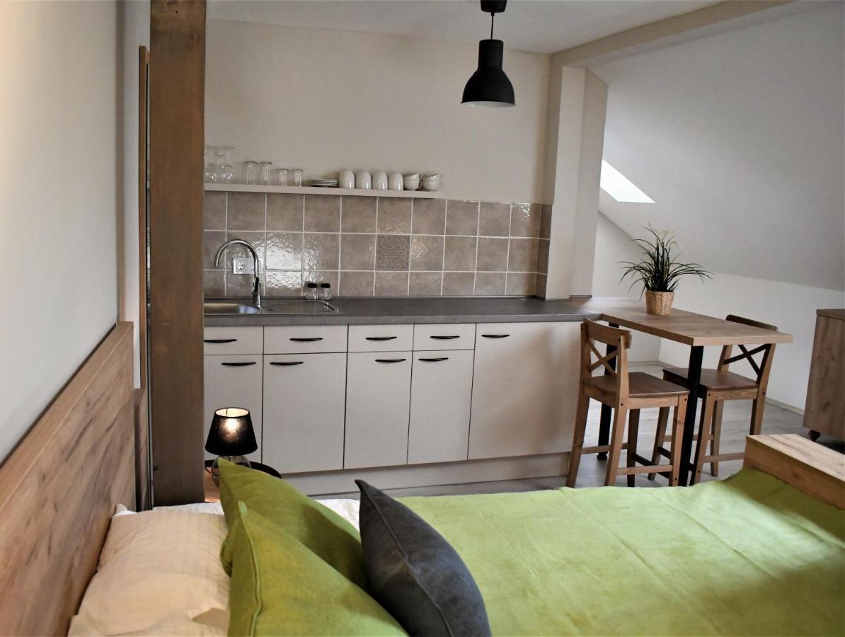 Vatus Apartmanhaz Vác Exterior foto