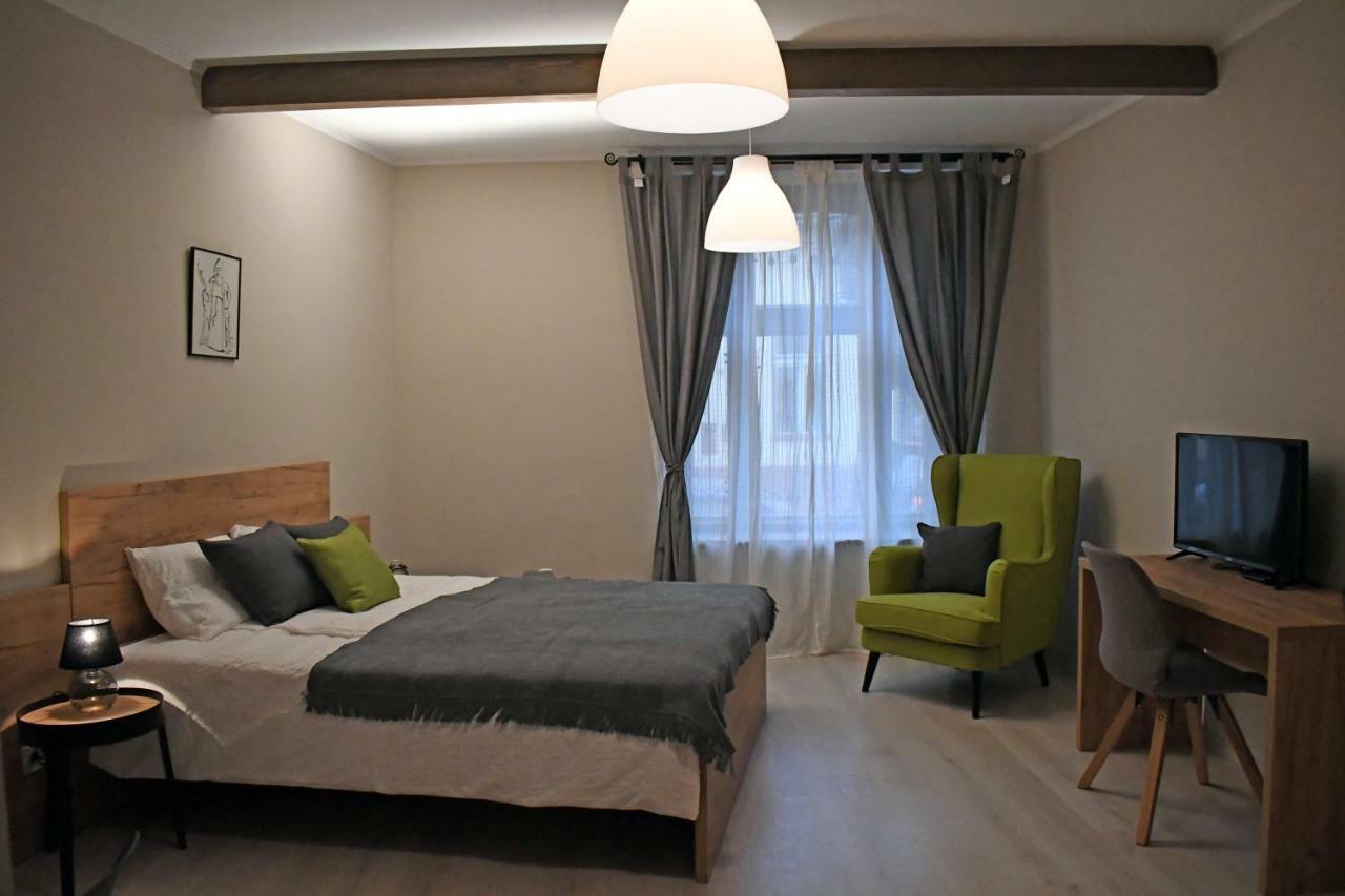 Vatus Apartmanhaz Vác Exterior foto